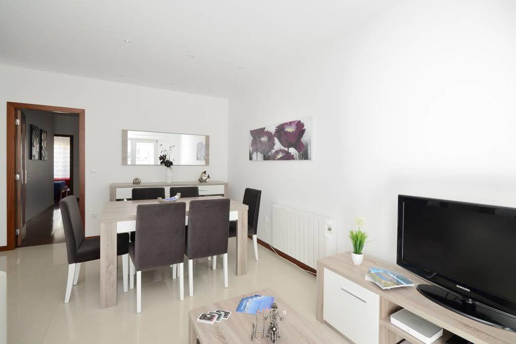 Apartamento Carvalhido 波瓦－迪瓦尔津 外观 照片