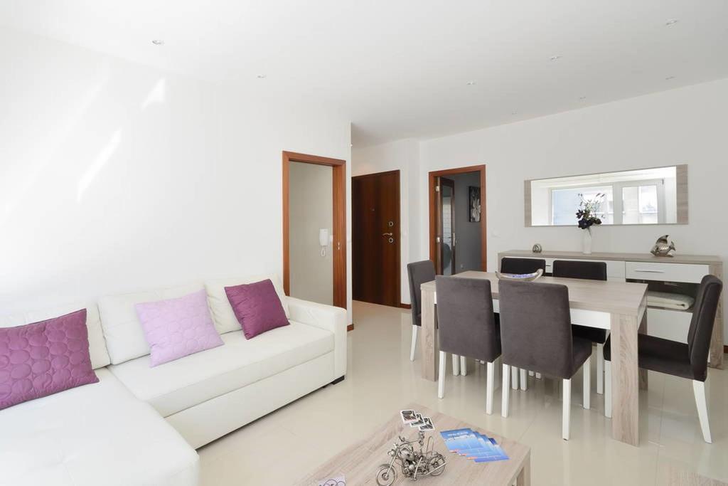Apartamento Carvalhido 波瓦－迪瓦尔津 外观 照片